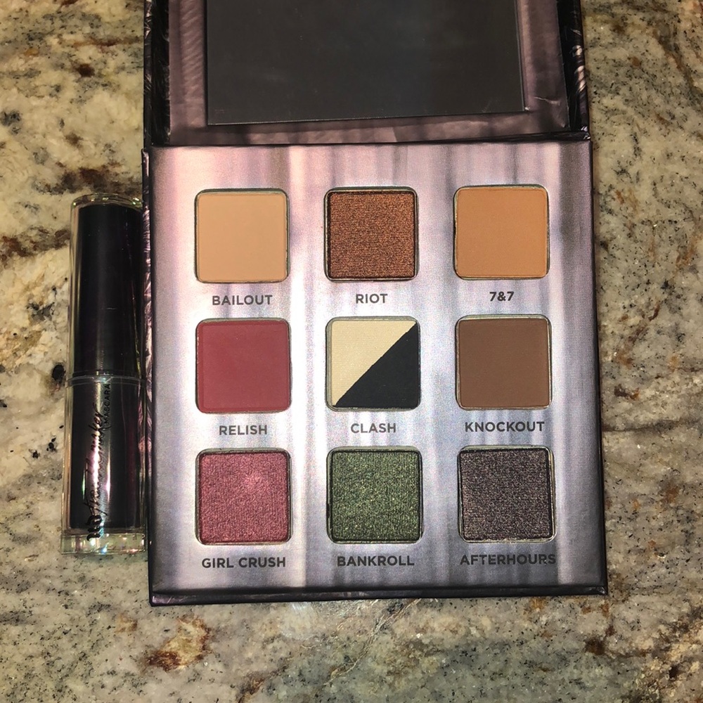 Urban decay trouble maker palate + mascara